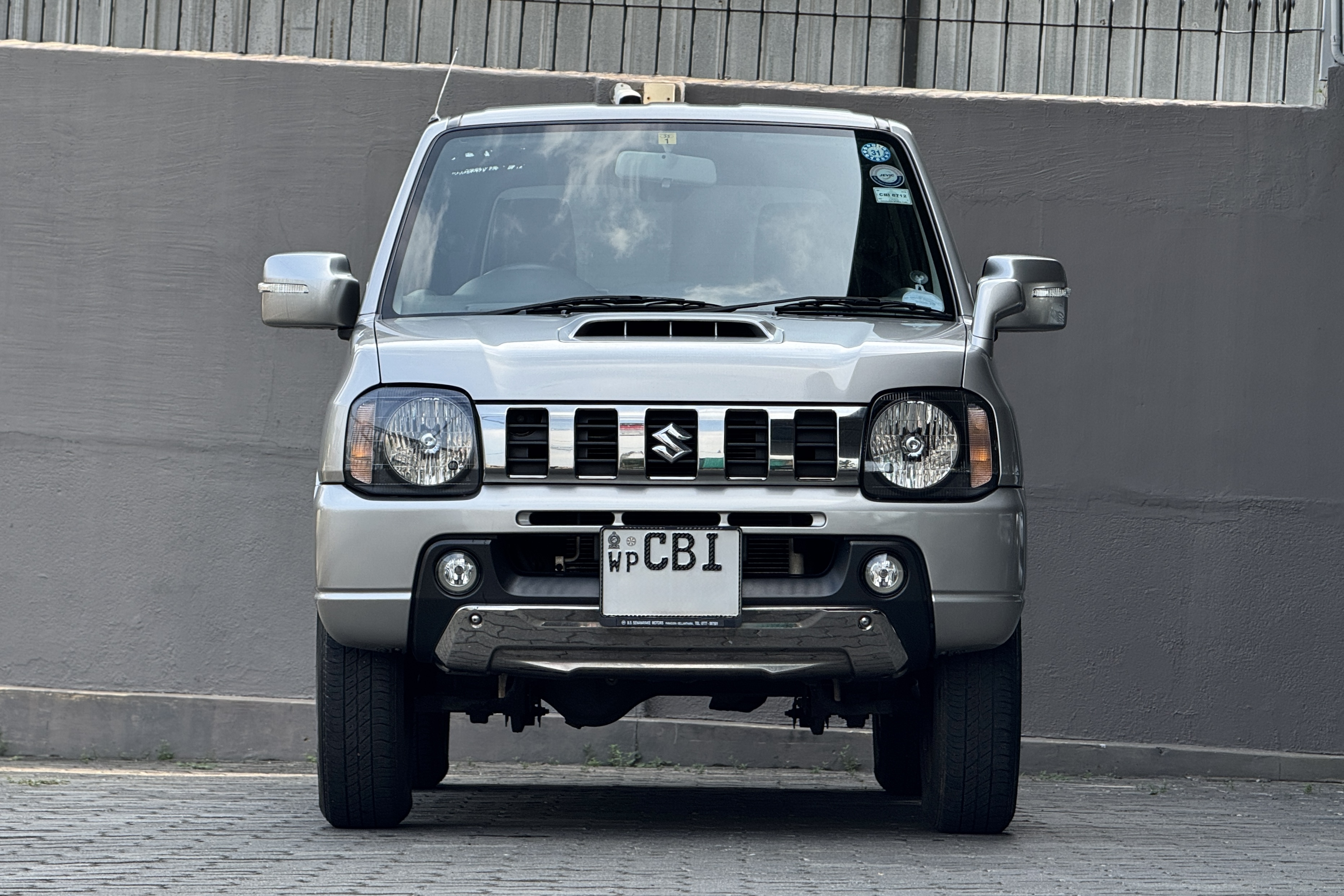Suzuki Jimny Land Venture
